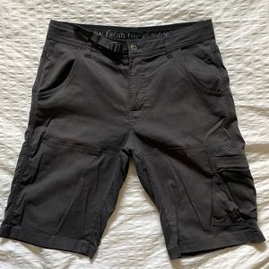 Prana Stretch Zion Shorts - Mens 12” inseam size 32